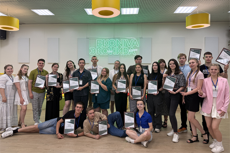 EkoNiva hosts first youth ambassador forum